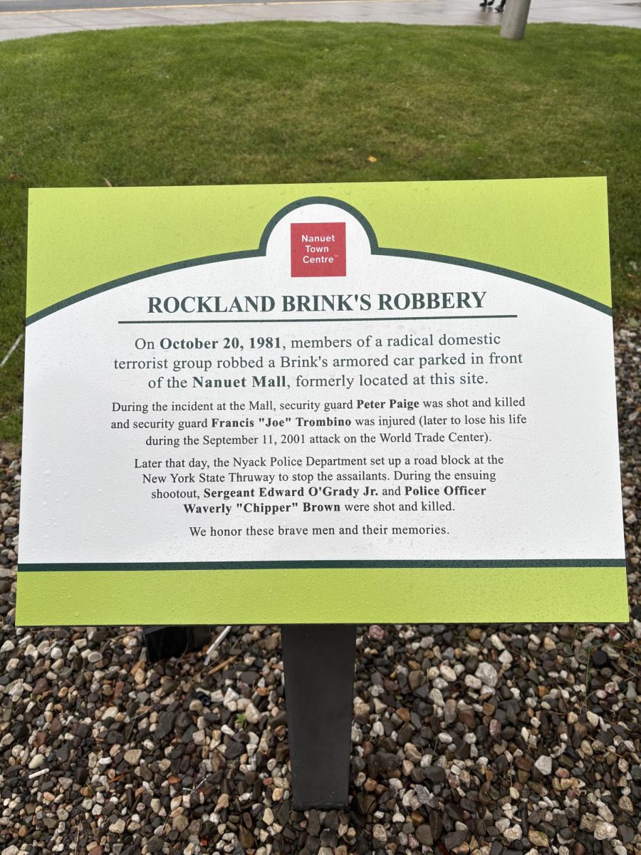 Marker of the site of the Rockland Brink's Robbery at the Shops at Nanuet